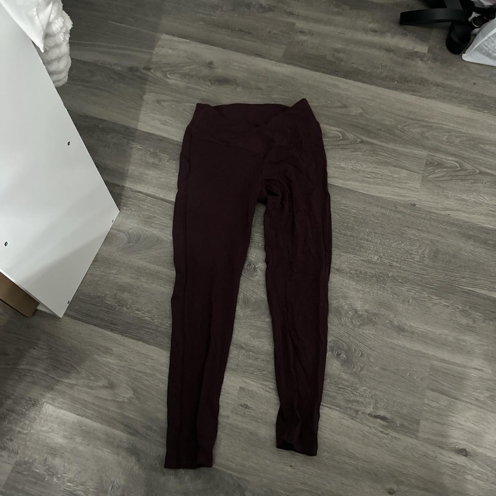 Pink crossover legging